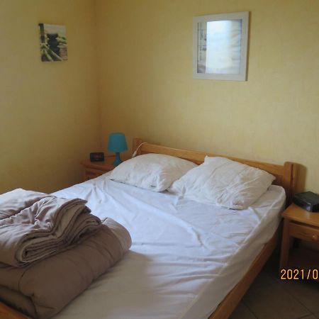 T3 Avec Balcon Plein Sud En Bord De Mer - 50 Ml .2 Chambres Tout Confort, Equipe De Chauffage Electrique Pour Periode Hivernale, Camiers Ngoại thất bức ảnh